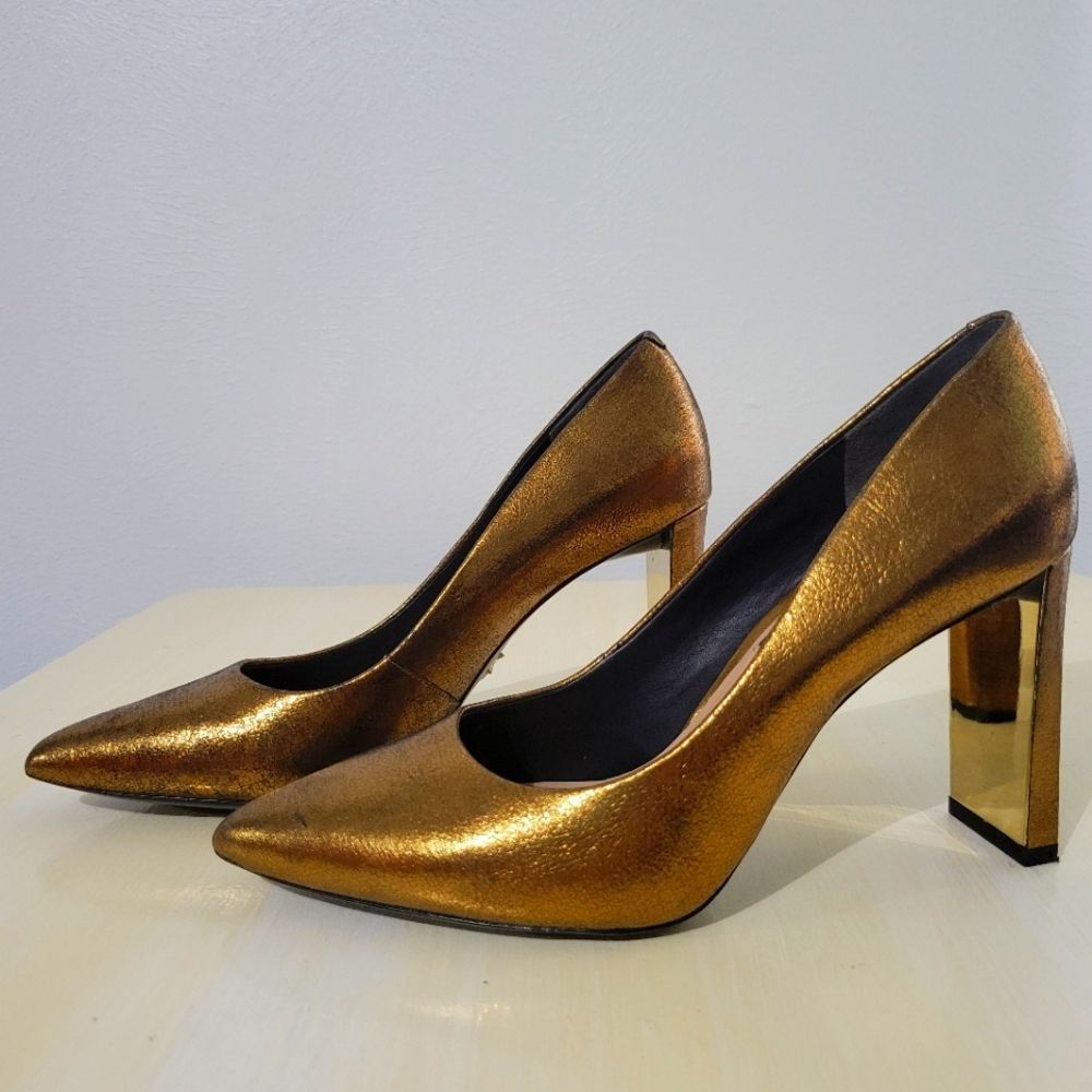 Elegant Gold Women's Heels